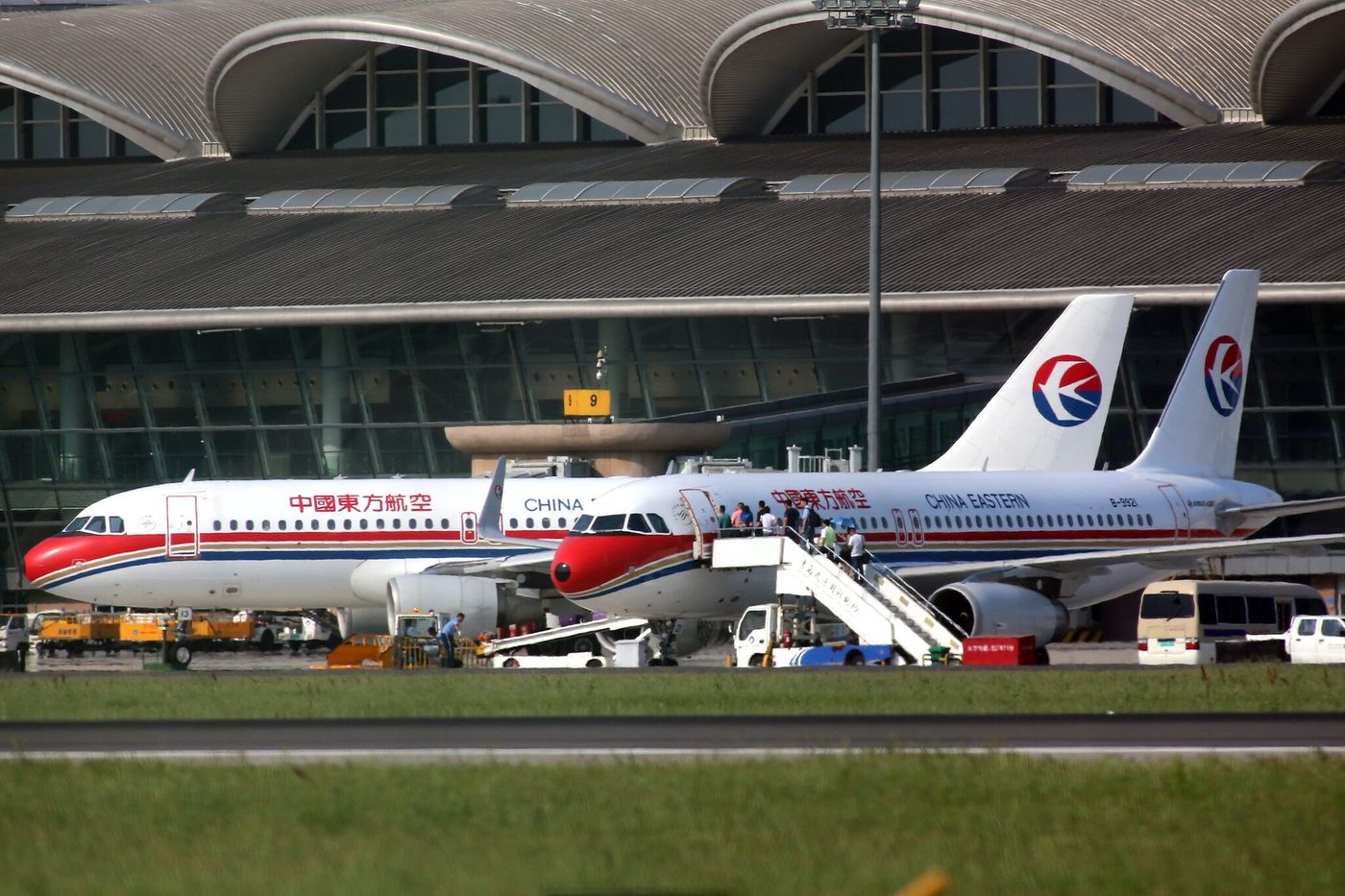Chine : un avion avec 132 personnes à bord s'écrase dans le sud-ouest du pays