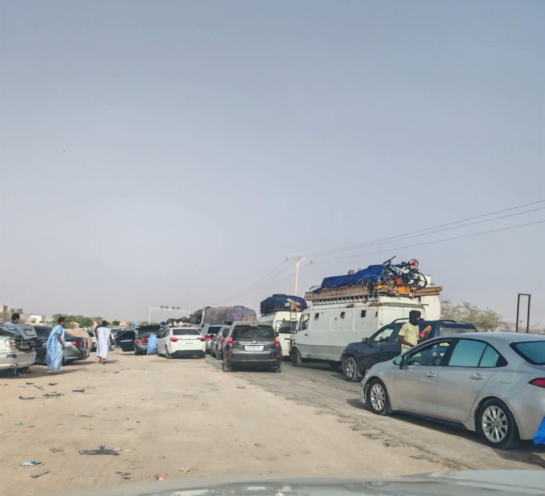 Contrôle intransigeant au PK 15 : des automobilistes pris de court, embouteillages et tensions à l’Est de Nouakchott