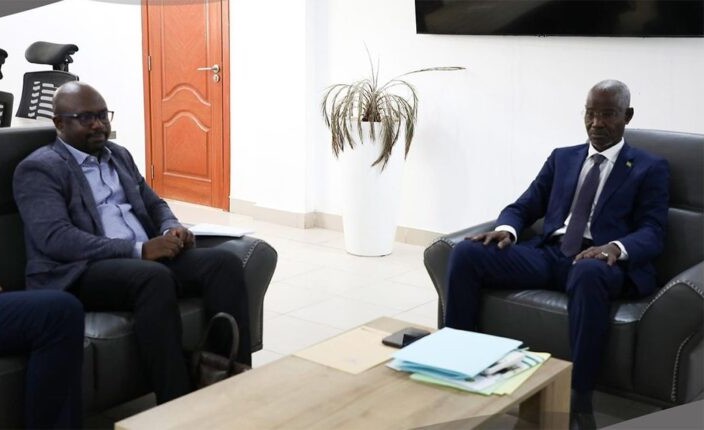 Le ministre de l’Emploi reçoit le chef de mission de supervision du PEJ-BAD