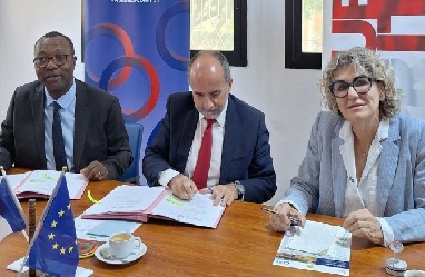 Hodh El Chargui : Signature d’une convention de 7,3 millions d’euros  pour un projet de réponse aux urgences pastorales