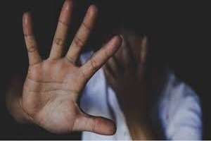 42% des viols enregistrés sont commis par des proches et connaissances des victimes (Merzoug)